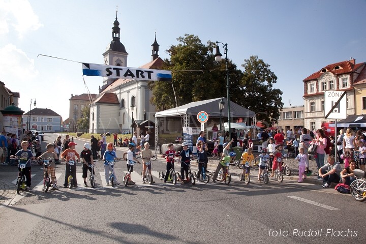 2010_09_11_2235.jpg - www.flachs.cz