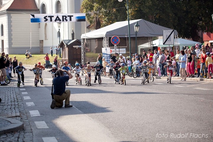 2010_09_11_2240.jpg - www.flachs.cz