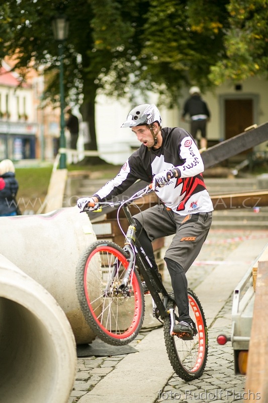 trial_2012_09_0295-3.jpg