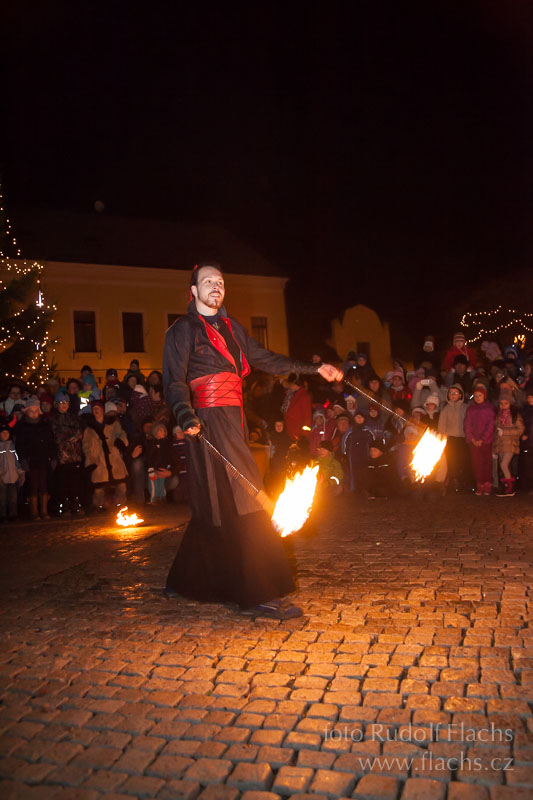 2013_12_05_3788.jpg - www.flachs.cz