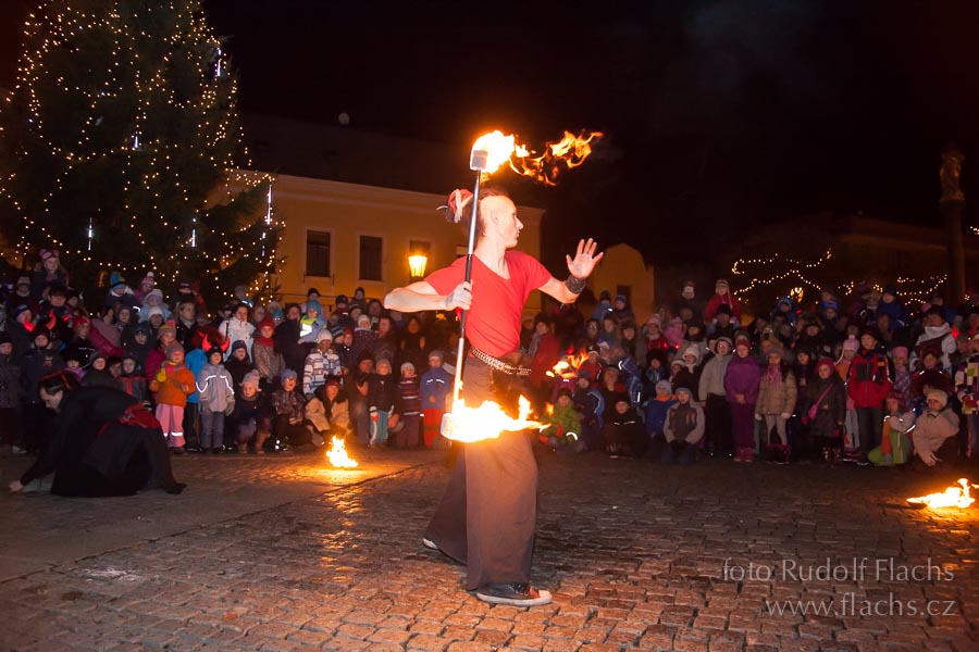 2013_12_05_3801.jpg - www.flachs.cz