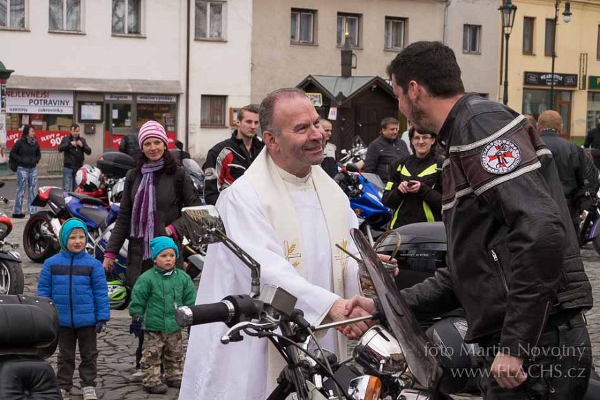 2015_04_18_8855.jpg - www.flachs.cz