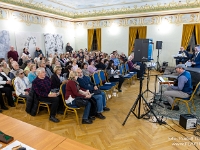 Fotografie Flachs Říčany - Masarykovo nám. 155/9 - Říčany fotograf  Rudolf Flachs - www.flachs.cz tel. 602 341 972  záběr číslo: 2024 11 13 0372